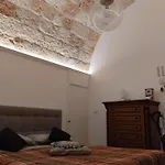 Dimora Dioniso Oda ve Kahvaltı 3*