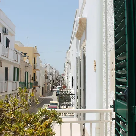 Couette-café Dimora Dioniso 3*