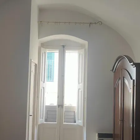 Dimora Dioniso Bed & Breakfast